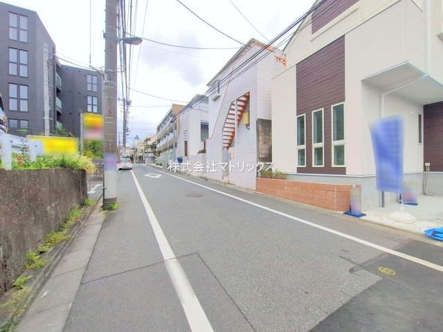 板橋区大原町　充実の生活環境　限定2棟の前面道路含む現地写真