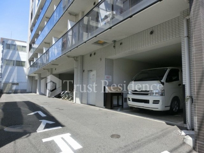 【駐車場】 | プレミアムキューブ菊川