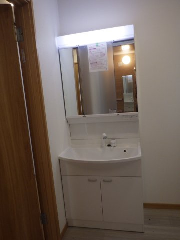 中古戸建　北広島町壬生の独立洗面台