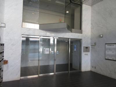 デトムワン四条大宮Ⅱのエントランス