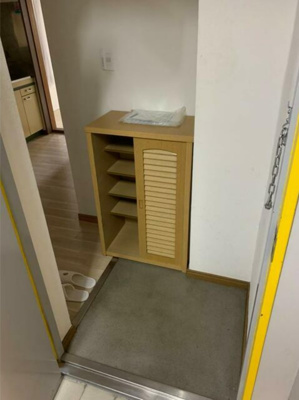 【玄関】 | ヴィレッジ・１