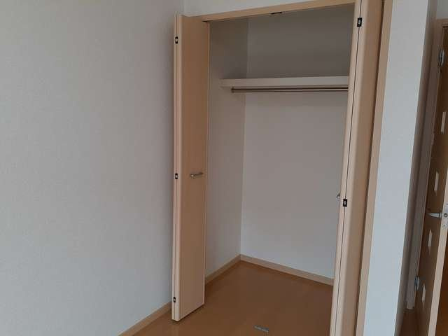 サン　クレメントＣの収納