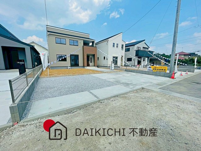【前面道路含む現地写真】 | 行田市城西第2　リーブルガーデン　新築戸建　全9棟　2号棟