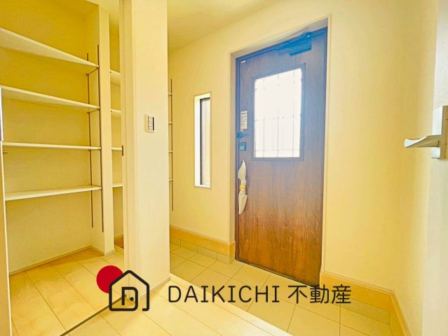 【玄関】 | 行田市城西第2　リーブルガーデン　新築戸建　全9棟　2号棟