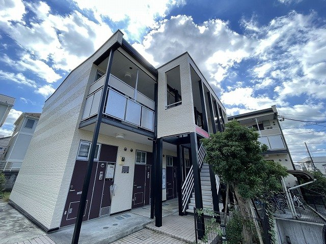 レオパレス北平野の外観