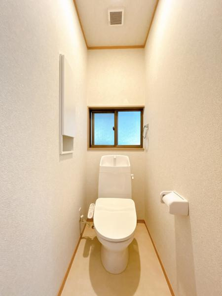 三戸郡五戸町字地蔵岱のトイレ|【リフォーム済】トイレは新品に交換しました。