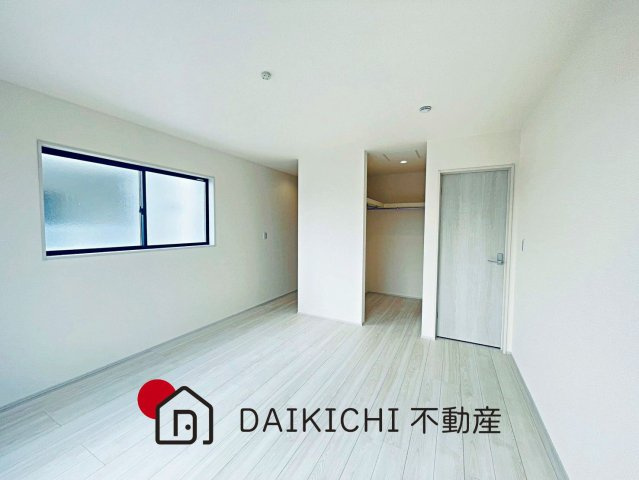 【洋室】 | 行田市城西第2　リーブルガーデン　新築戸建　全9棟　4号棟