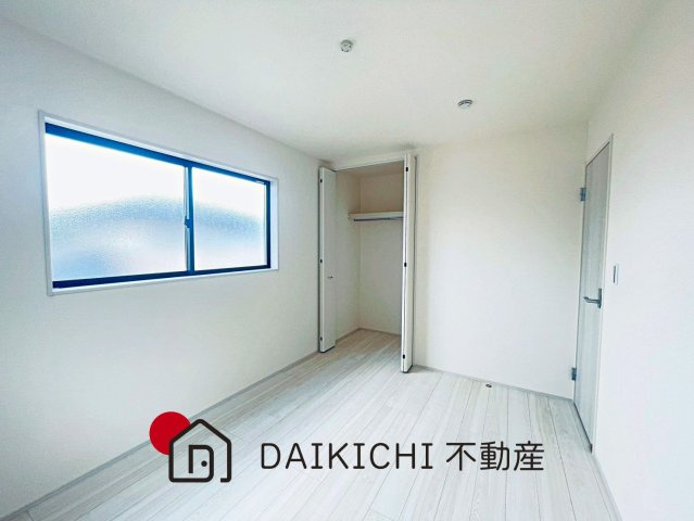 【洋室】 | 行田市城西第2　リーブルガーデン　新築戸建　全9棟　4号棟