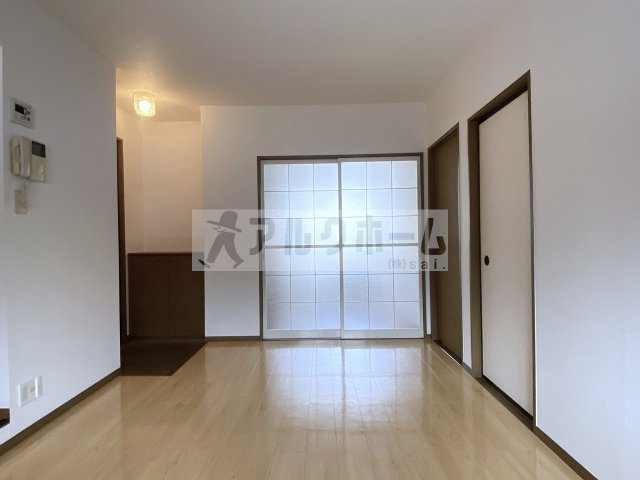 メュールパレ松本2の居間・リビング