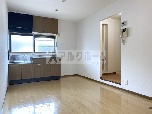 メュールパレ松本2の居間・リビング