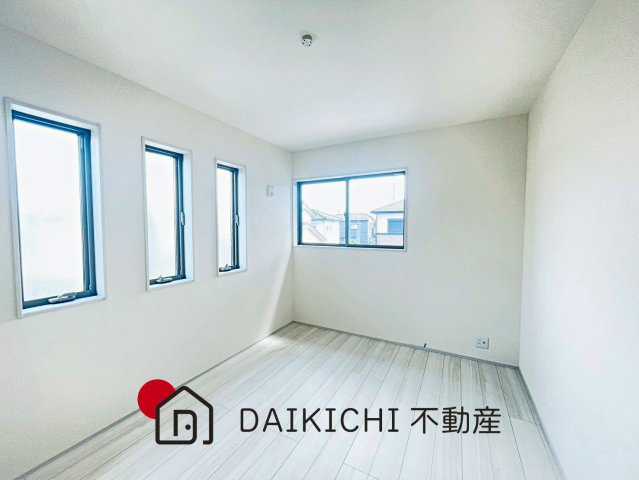 【洋室】 | 行田市城西第2　リーブルガーデン　新築戸建　全9棟　5号棟