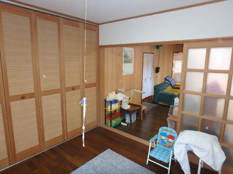 H0247H　大川戸建の収納