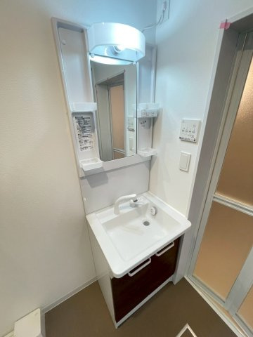 【独立洗面台】