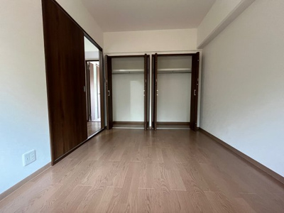 【収納】 | ライオンズマンション西鈴蘭台第２ | クローゼット2間分あります。収納豊富でお部屋が広くお使い頂けます。