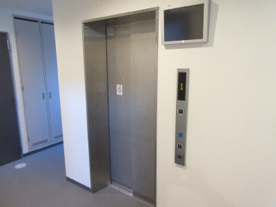 フォルビート五条のその他共用部分|エレベーター