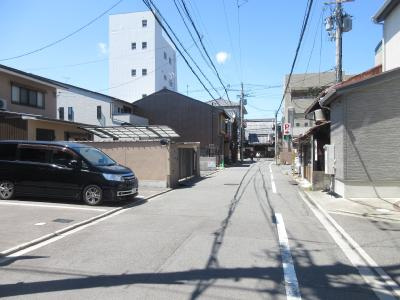 フォルビート五条の周辺|前面道路