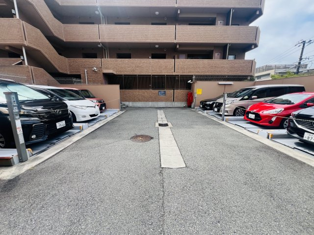 コスモ垂水旭が丘スカイステージの駐車場