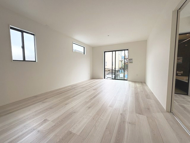 【洋室】 | 大野城市南ヶ丘6丁目3期　1号棟（全4棟）【仲介手数料無料・0円】 | 施工例。施工例は完成時と異なる場合があります。