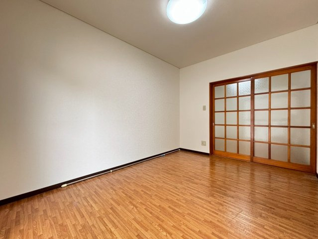 【居間・リビング】