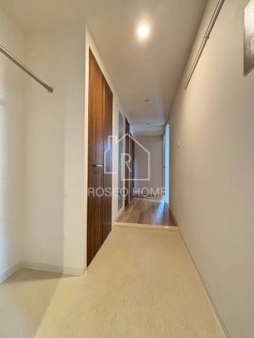 セファ上本町の玄関