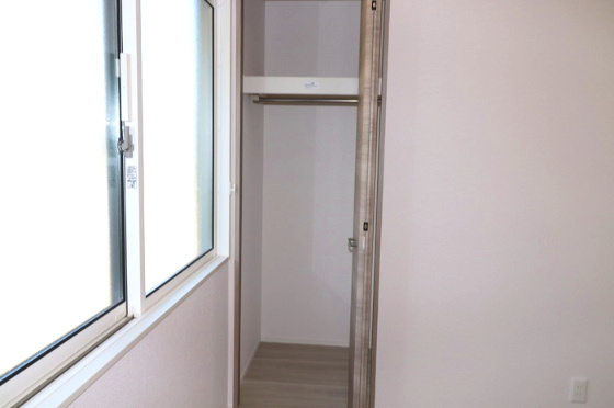 ロータスヒルAの収納|大きなものも収納できそうです