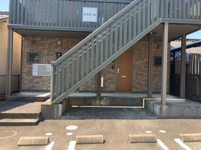 ルミエールのエントランス