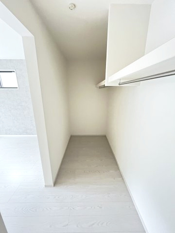 【収納】 | 大野城市南ヶ丘6丁目3期　4号棟（全4棟）【仲介手数料無料・0円】 | 施工例。施工例は完成時と異なる場合があります。