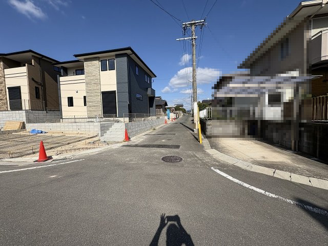 【その他】 | 大野城市南ヶ丘6丁目3期　4号棟（全4棟）【仲介手数料無料・0円】 | 現地写真。前面道路です。