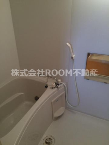 ユーミーブライトの浴室