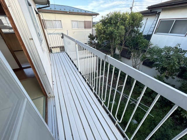 ベイハウスのバルコニー|暖かな日差しのふりそそぐバルコニー