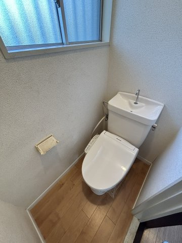 ベイハウスのトイレ|ウォシュレット便座