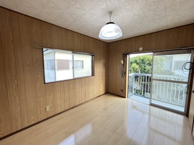 ベイハウスの洋室|2F洋室です