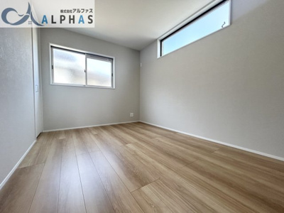 【内観：施工例】 | 明石市二見町福里　新築戸建 | 同社施工例♪洋室♪