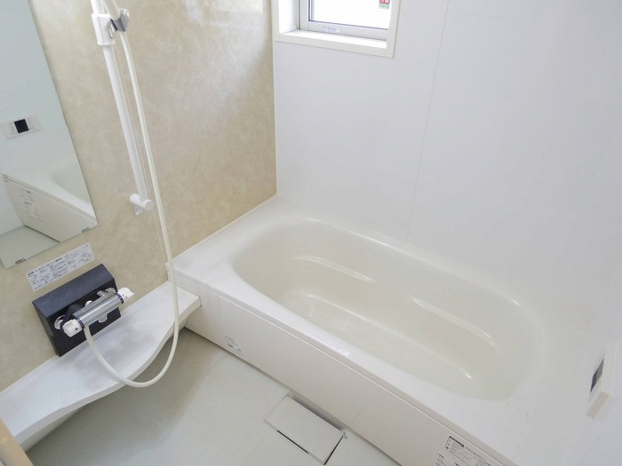 Lienの浴室|浴室乾燥機付き、追い焚き機能浴室です。