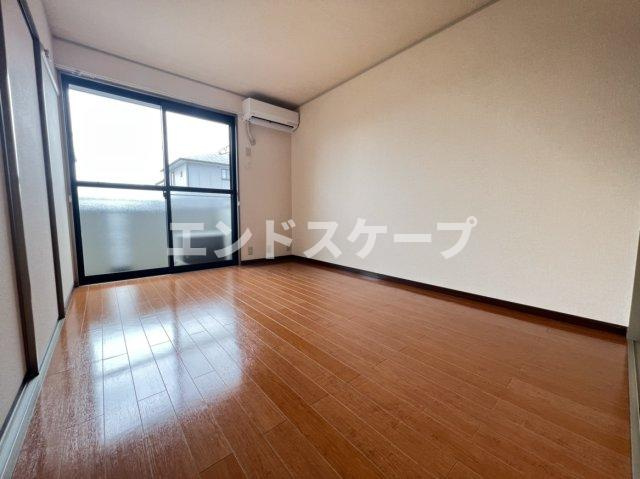 ローレルコートの洋室|高崎、前橋のお部屋探しはエンドスケープまで！お客様の理想お聞かせ下さい♪