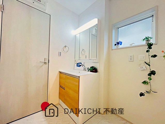 【独立洗面台】 | 鴻巣人形3丁目　リーブルガーデン　新築戸建　全1棟　1号棟