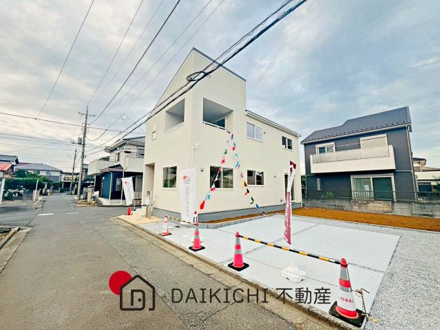 【前面道路含む現地写真】 | 鴻巣人形3丁目　リーブルガーデン　新築戸建　全1棟　1号棟