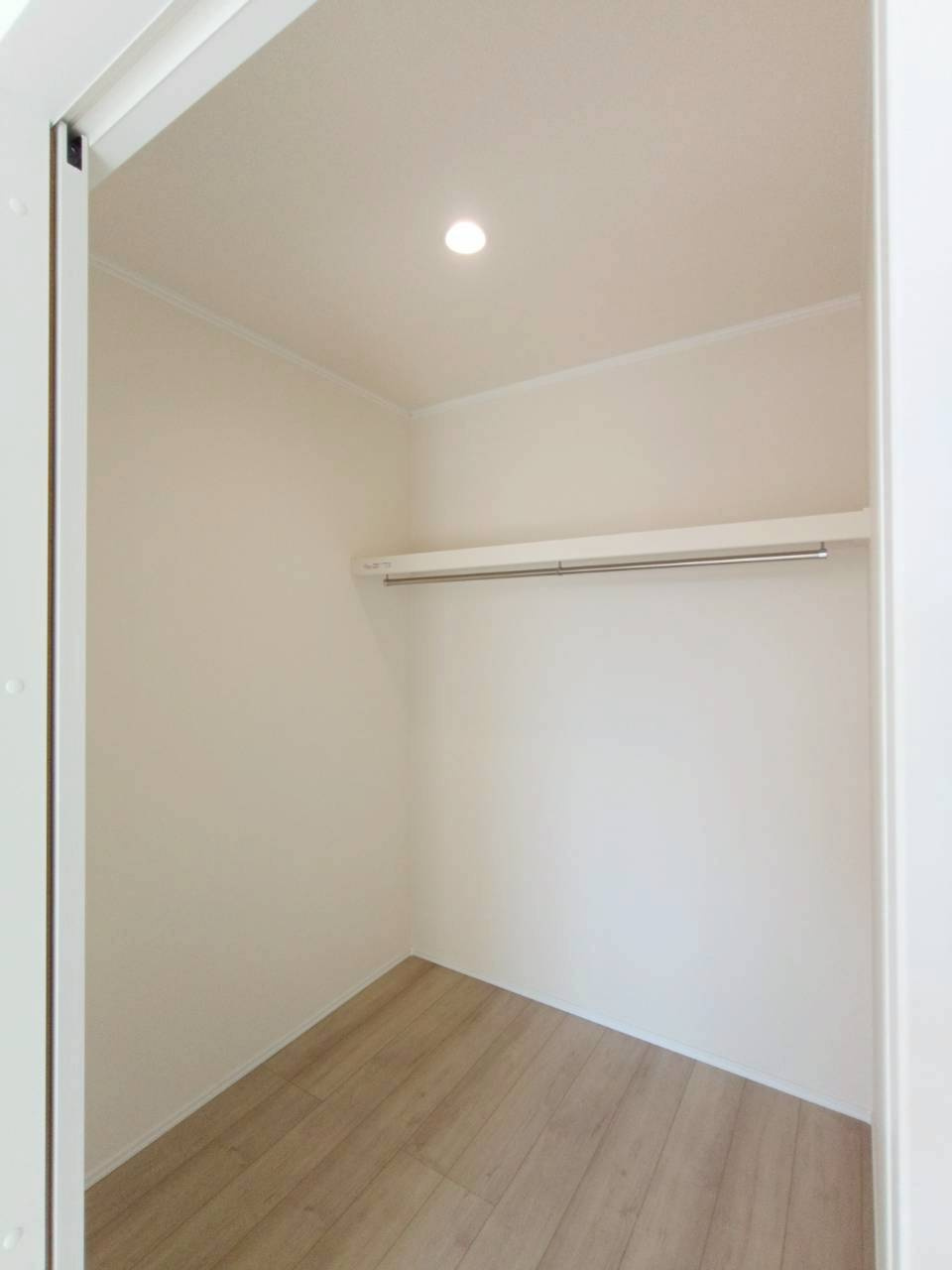 吉川市　中曽根1丁目　新築戸建　全2棟の収納|たっぷりとした収納スペースです