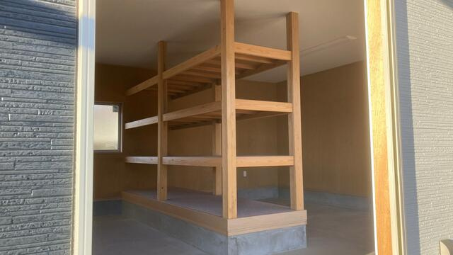 石橋　貸店舗事務所の内装