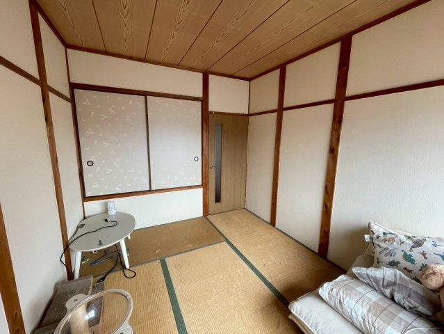 枚方市南中振２丁目の和室