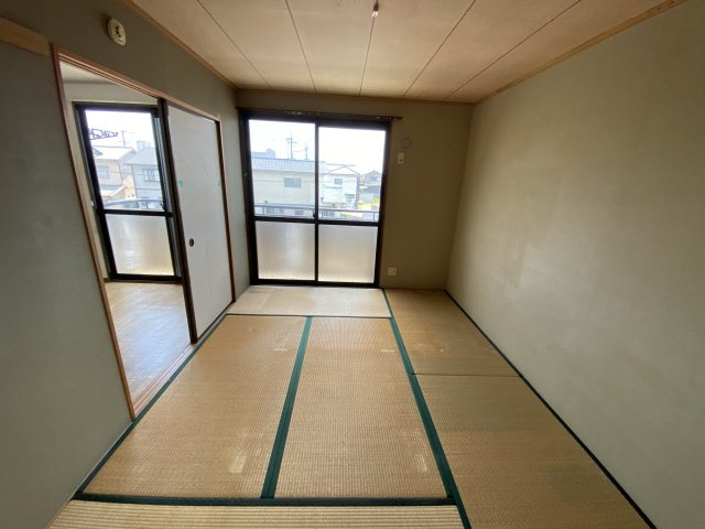ブルースカイ山本Ⅱの和室