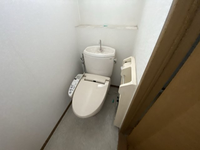 ブルースカイ山本Ⅱのトイレ