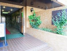 ダイアパレス御苑前のエントランス|ダイアパレス御苑前