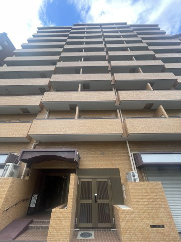 ダイアパレス御苑前の外観|ダイアパレス御苑前