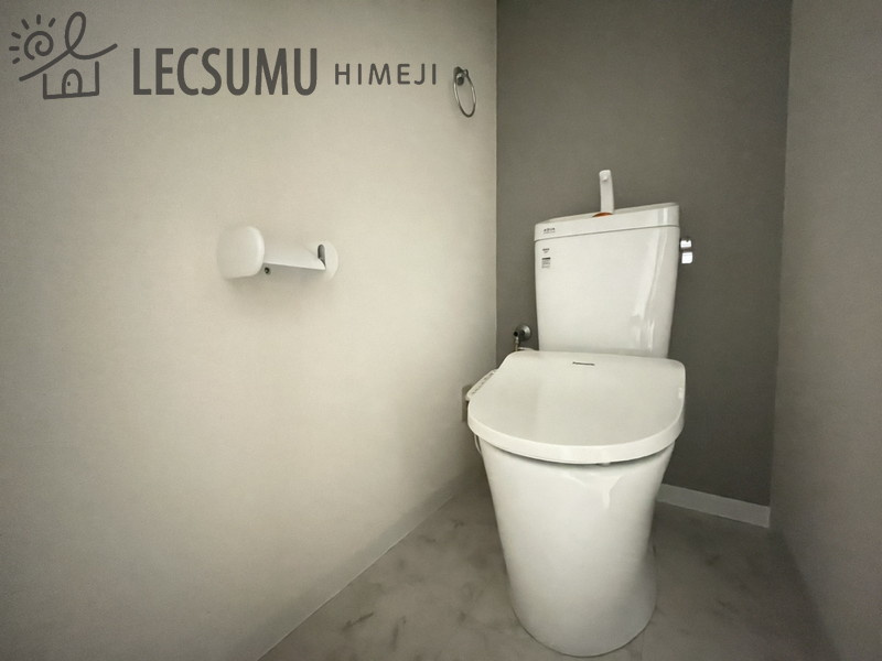 ネオハイツ姫路アメニティ228のトイレ