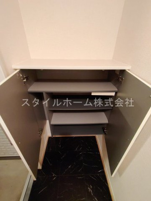 【玄関】 | グランシャリオ御園