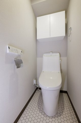 【トイレ】 | フィシオ飯田橋 | ※写真は同タイプ住戸です。