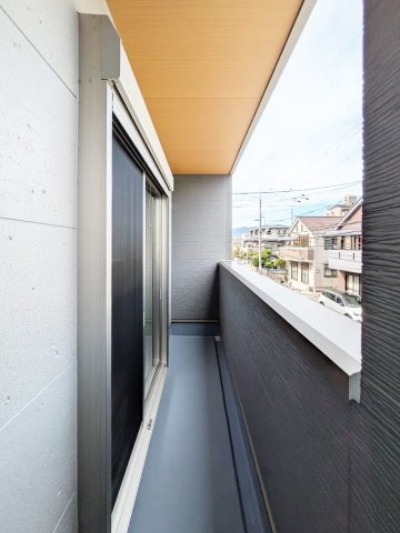 武庫元町１丁目新築戸建のバルコニー