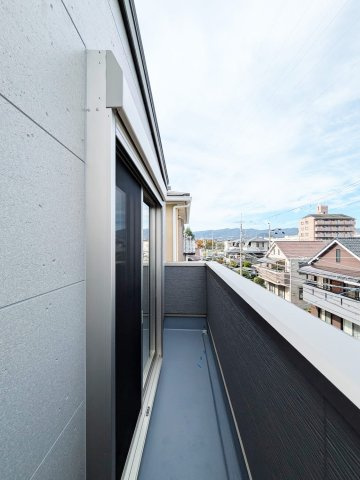 武庫元町１丁目新築戸建のバルコニー