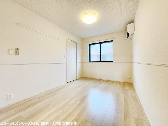 フローリアの寝室